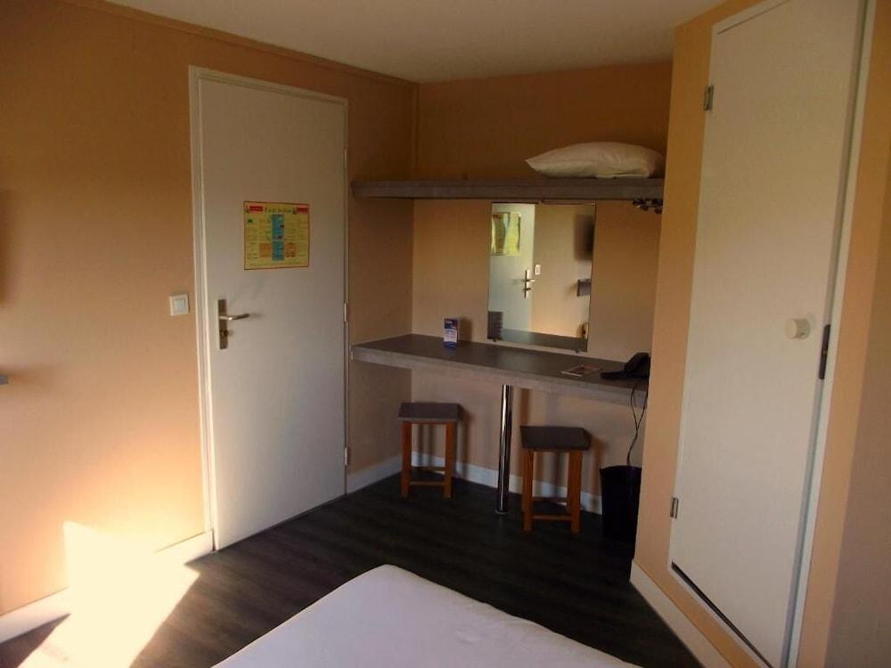 Fasthotel Le Mans Nord Fh Confort Saint-Saturnin  Εξωτερικό φωτογραφία