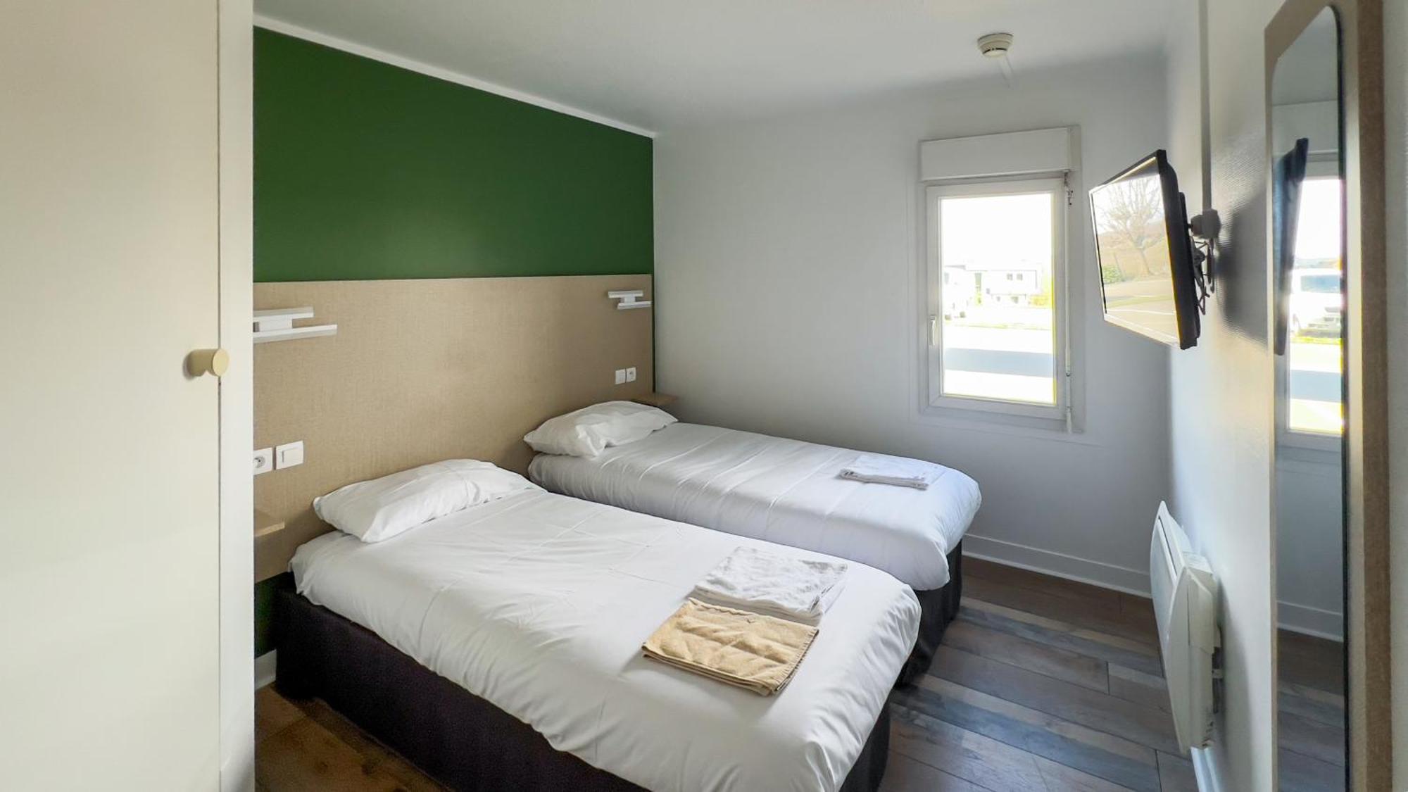 Fasthotel Le Mans Nord Fh Confort Saint-Saturnin  Εξωτερικό φωτογραφία