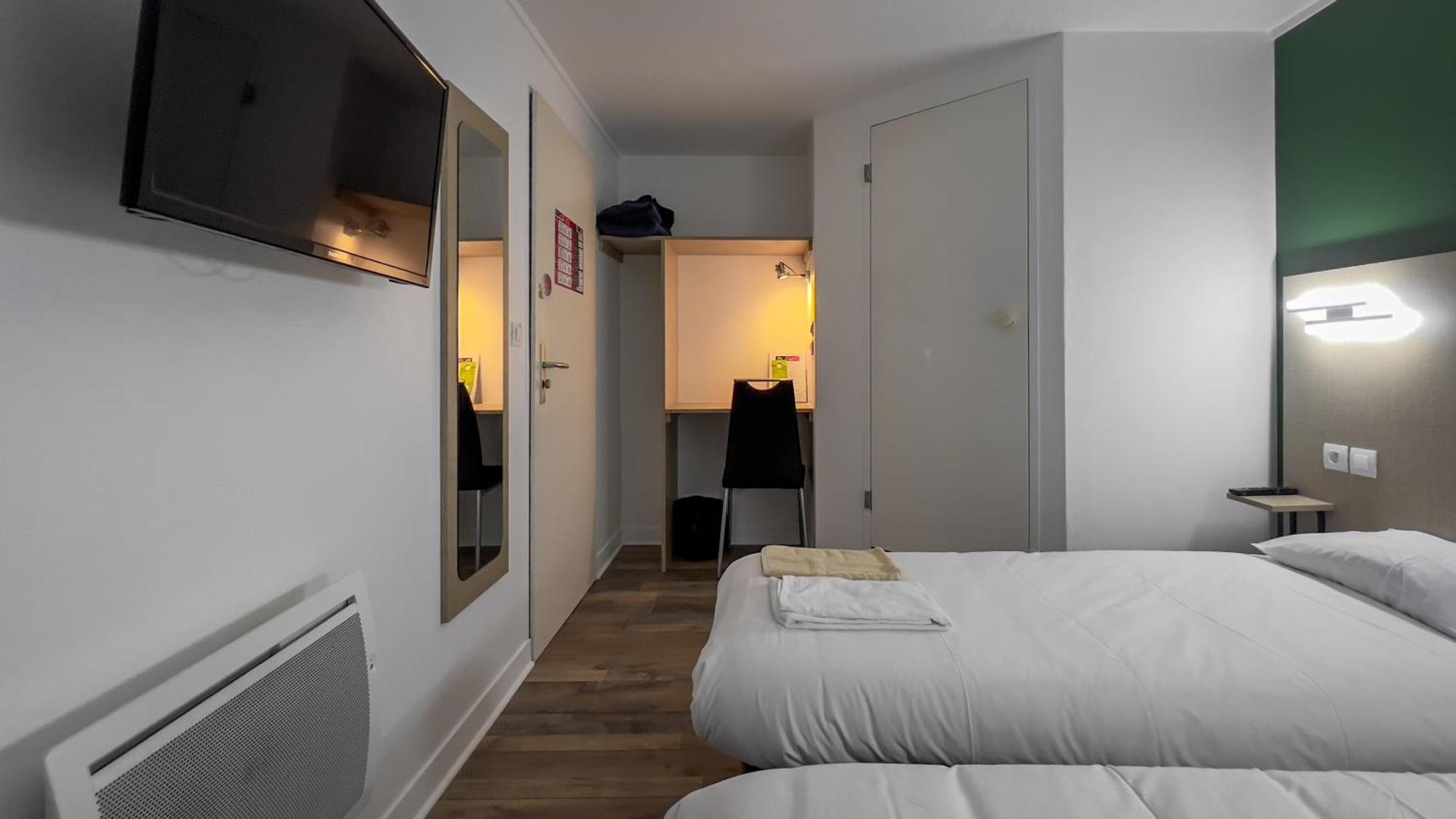 Fasthotel Le Mans Nord Fh Confort Saint-Saturnin  Εξωτερικό φωτογραφία
