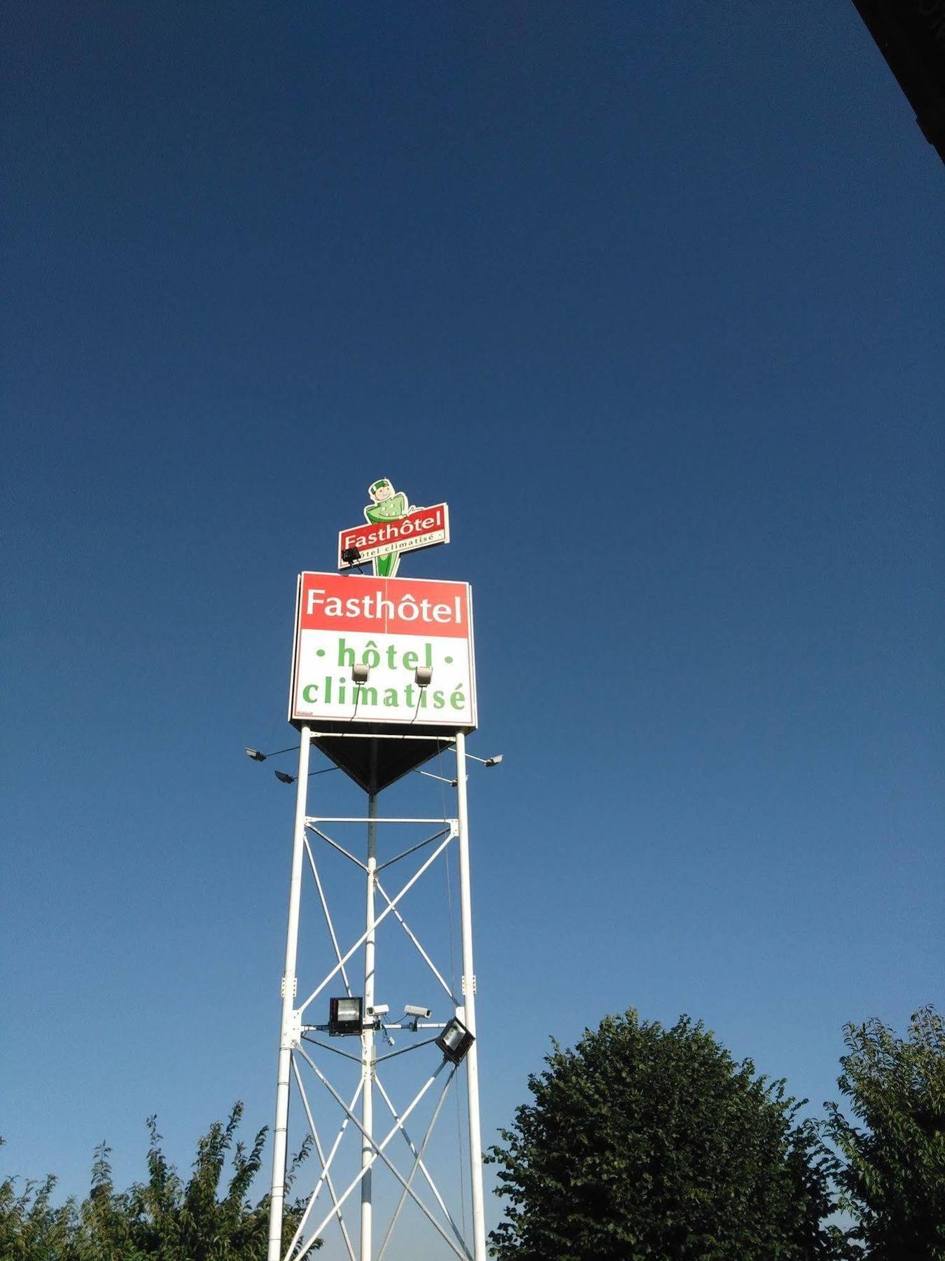Fasthotel Le Mans Nord Fh Confort Saint-Saturnin  Εξωτερικό φωτογραφία